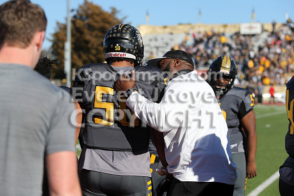 Ferris State defeated Fort Hays State University 31-21 in a second round NCAA D2 playoff game at Lewis Field Stadium in Hays, KS on Saturday, November 25, 2017. (Photo: Everett Royer, www.ksportsimage