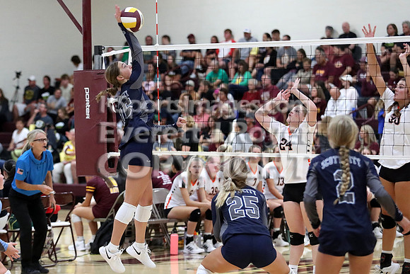 Hays High Maroon & Gold Volleyball Tournament