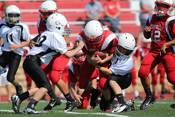 Hoisington vs. Hays 6th Grade Football