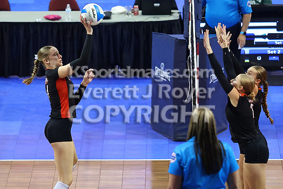 Little River vs Centralia - 1AD1 Volleyball Championship Match
