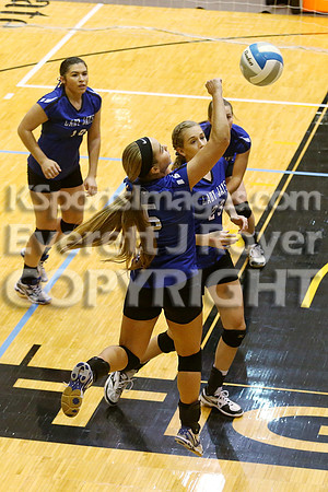 Otis-Bison defeated Beloit St. John's-Tipton in a semifinal game at the KSHSAA Class 1AD2 Volleyball State Championship on Saturday, October 28, 2017.  (Photo: Everett Royer, www.ksportsimages.com)