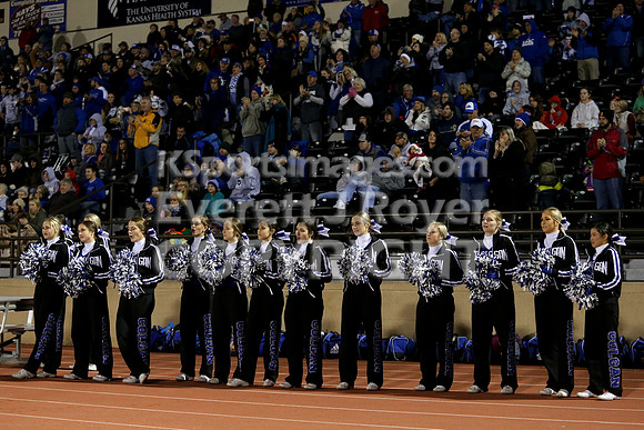 Smith Center defeated St. Marys Colgan 43-7 to win the KSHSAA 2-1A State Championship in Hays on Saturday, November 25, 2017. (Photo: Everett Royer, www.ksportsimages.com)