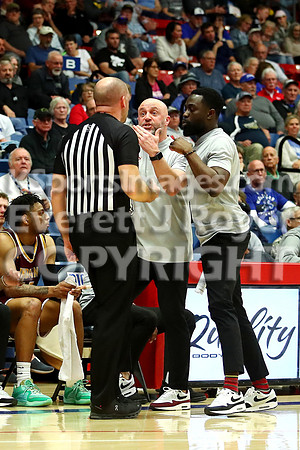 NJCAA D1 Men's National Championship Basketball Semifinal Game, Barton vs Indian Hills.