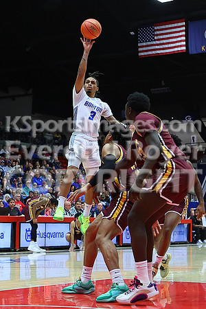 NJCAA D1 Men's National Championship Basketball Semifinal Game, Barton vs Indian Hills.