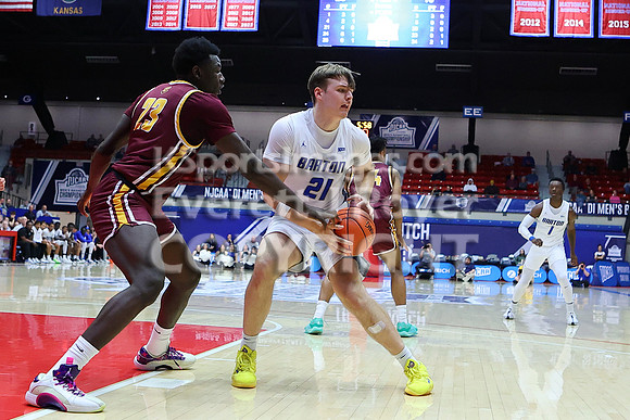 NJCAA D1 Men's National Championship Basketball Semifinal Game, Barton vs Indian Hills.