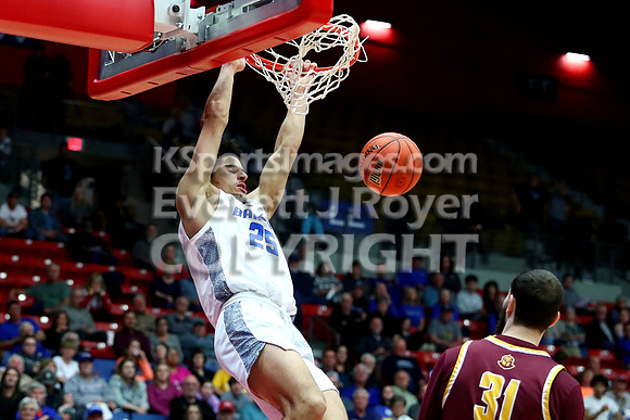 NJCAA D1 Men's National Championship Basketball Semifinal Game, Barton vs Indian Hills.