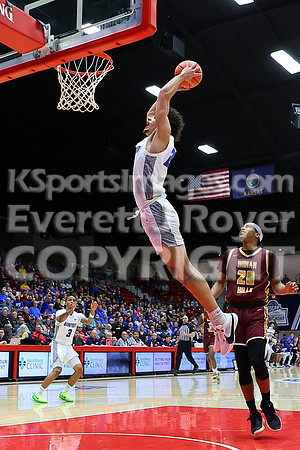 NJCAA D1 Men's National Championship Basketball Semifinal Game, Barton vs Indian Hills.