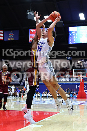 NJCAA D1 Men's National Championship Basketball Semifinal Game, Barton vs Indian Hills.