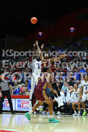 NJCAA D1 Men's National Championship Basketball Semifinal Game, Barton vs Indian Hills.