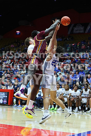 NJCAA D1 Men's National Championship Basketball Semifinal Game, Barton vs Indian Hills.