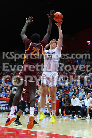NJCAA D1 Men's National Championship Basketball Semifinal Game, Barton vs Indian Hills.