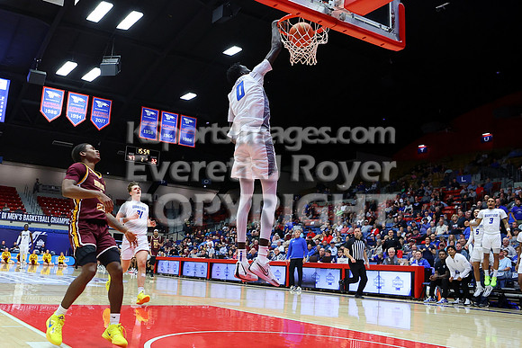 NJCAA D1 Men's National Championship Basketball Semifinal Game, Barton vs Indian Hills.