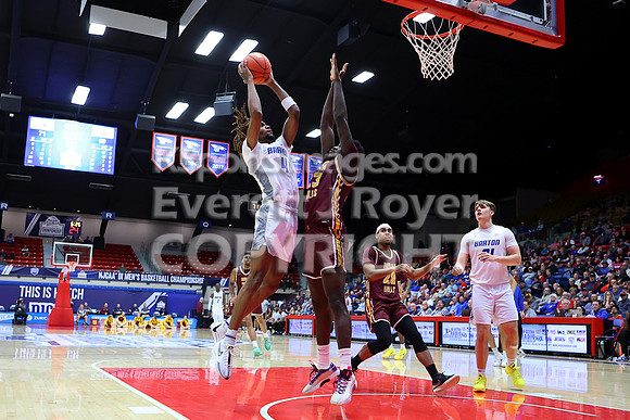 NJCAA D1 Men's National Championship Basketball Semifinal Game, Barton vs Indian Hills.