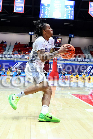 NJCAA D1 Men's National Championship Basketball Semifinal Game, Barton vs Indian Hills.