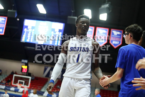 NJCAA D1 Men's National Championship Basketball Semifinal Game, Barton vs Indian Hills.