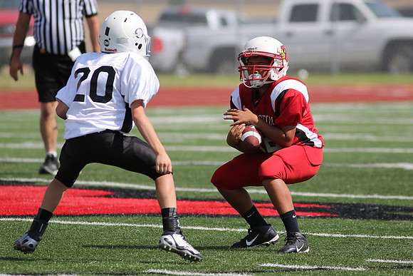 Hoisington vs. Hays 6th Grade Football