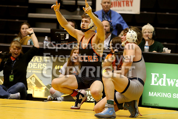 At 138, Hunter Ostertag, Effingham-Atchison County defeated  Tucker Rhoades, Hays-TMP 5-2  in the 3-2-1A 2017 KSHSAA Wrestling Championship Finals, Saturday, February 25, 2017.