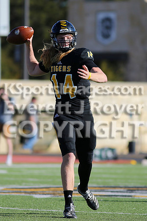 Northwest Missouri vs FHSU Footall