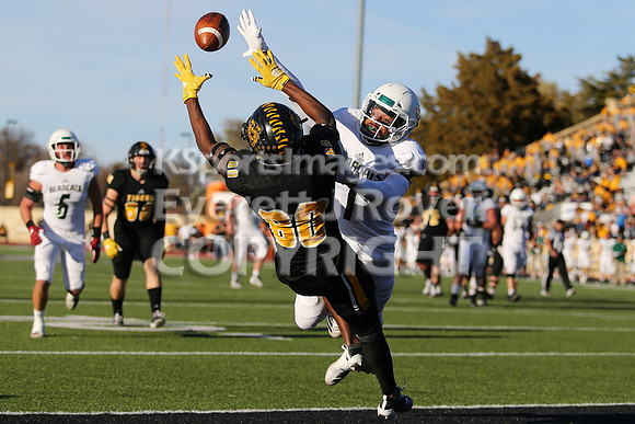 Northwest Missouri vs FHSU Footall