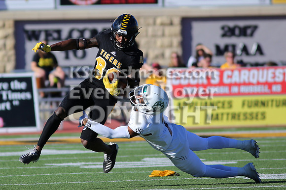 Northwest Missouri vs FHSU Footall