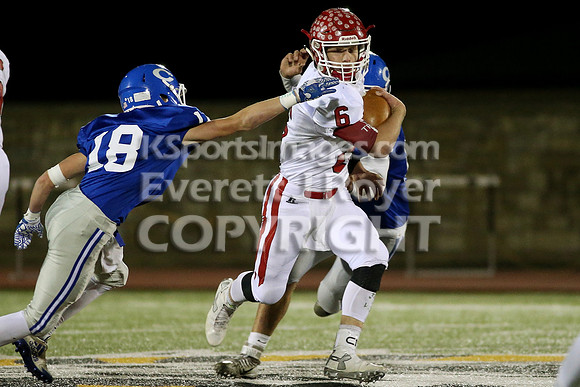 Smith Center defeated St. Marys Colgan 43-7 to win the KSHSAA 2-1A State Championship in Hays on Saturday, November 25, 2017. (Photo: Everett Royer, www.ksportsimages.com)