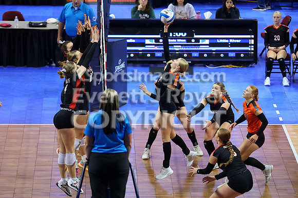 Little River vs Centralia - 1AD1 Volleyball Championship Match