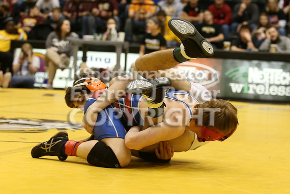 At 113, Blayne Harris, Beloit defeated Kolby Beitz, Eureka 3-2 in the 3-2-1A 2017 KSHSAA Wrestling Championship Finals, Saturday, February 25, 2017.