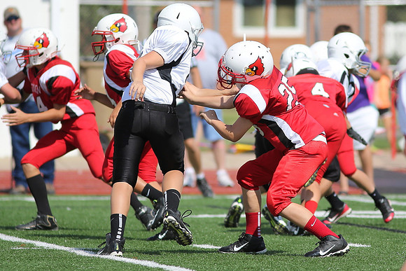 Hoisington vs. Hays 6th Grade Football