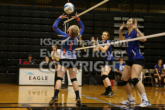 Otis-Bison defeated Beloit St. John's-Tipton in a semifinal game at the KSHSAA Class 1AD2 Volleyball State Championship on Saturday, October 28, 2017.  (Photo: Everett Royer, www.ksportsimages.com)