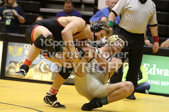 At 160, Isaiah Luellen, Rossville defeated Gable Howerton, Silver Lake 13-5 in the 3-2-1A 2017 KSHSAA Wrestling Championship Finals, Saturday, February 25, 2017.
