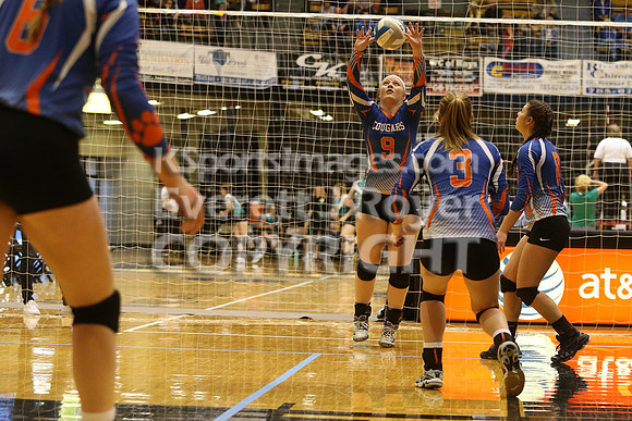 Otis-Bison defeated Beloit St. John's-Tipton in a semifinal game at the KSHSAA Class 1AD2 Volleyball State Championship on Saturday, October 28, 2017.  (Photo: Everett Royer, www.ksportsimages.com)