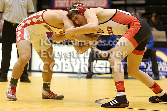 At 132, Dayton Porsch, Hoxie defeated Riley Tubbs, Wabaunsee 7-3 in the 3-2-1A 2017 KSHSAA Wrestling Championship Finals, Saturday, February 25, 2017.