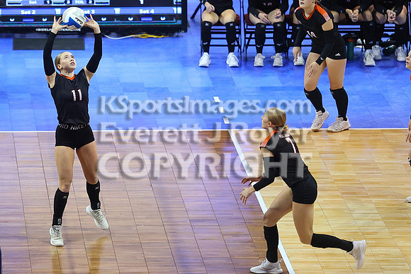 Little River vs Centralia - 1AD1 Volleyball Championship Match