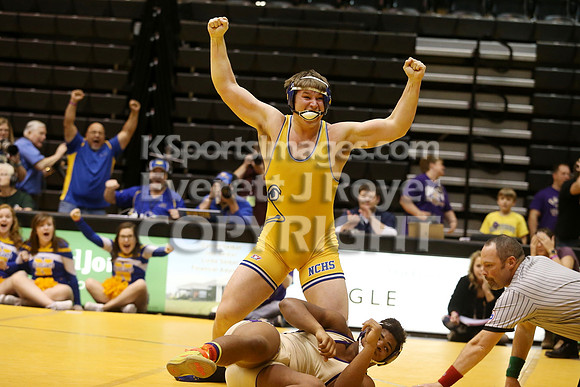 At 220,  Jacob Green, Norton defeated Chris Cox, Oakley by Fall in the 3-2-1A 2017 KSHSAA Wrestling Championship Finals, Saturday, February 25, 2017.