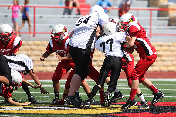 Hoisington vs. Hays 6th Grade Football
