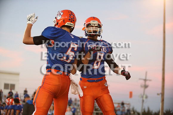 Triplains/Brewster at Otis-Bison on Friday, October 21, 2016.