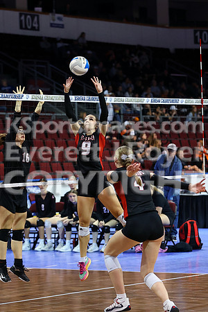 Little River vs Flinthills at the 1AD1 State Volleyball Tournament