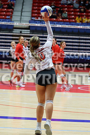Hoisington vs Neodesha Pool Play at the 3A State Volleyball Tournament