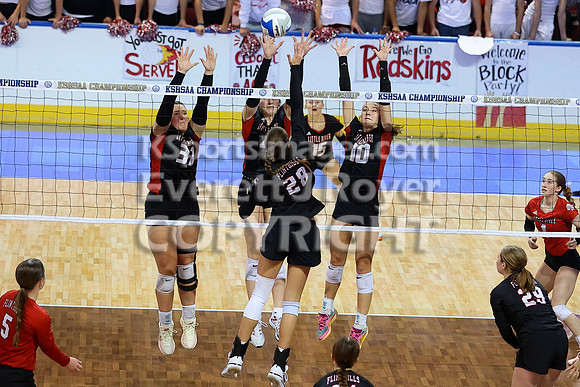 Little River vs Flinthills at the 1AD1 State Volleyball Tournament