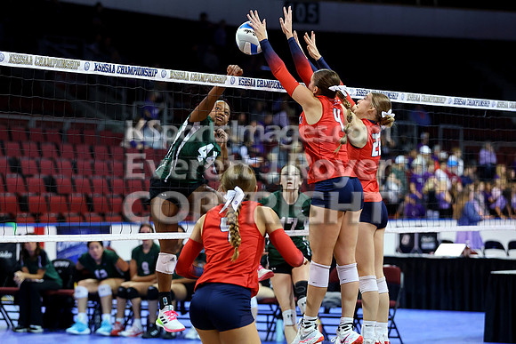 Maranatha Academy vs Ellinwood 2A State Volleyball Tournament