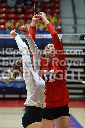 Hoisington vs Neodesha Pool Play at the 3A State Volleyball Tournament