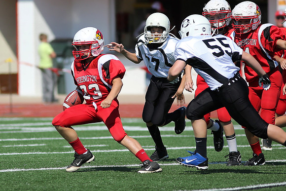 Hoisington vs. Hays 6th Grade Football