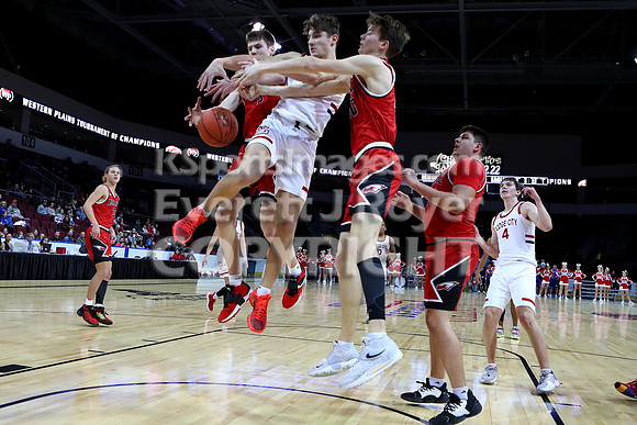 Dodge City vs Maize Boys Basketball