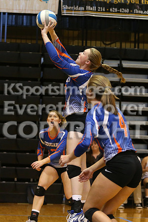 Otis-Bison defeated Beloit St. John's-Tipton in a semifinal game at the KSHSAA Class 1AD2 Volleyball State Championship on Saturday, October 28, 2017.  (Photo: Everett Royer, www.ksportsimages.com)