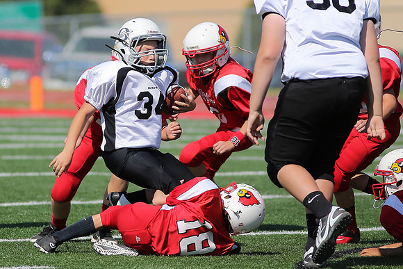 Hoisington vs. Hays 6th Grade Football