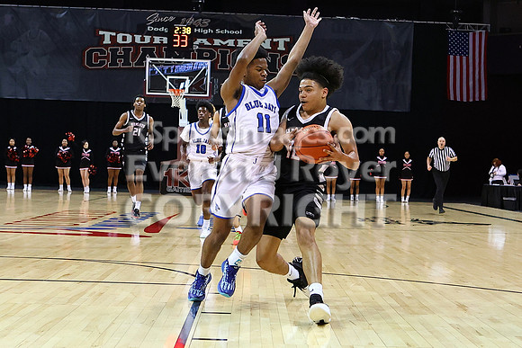 Wichita Heights vs Junction City Basketball - Tournament of Champions, Dodge City