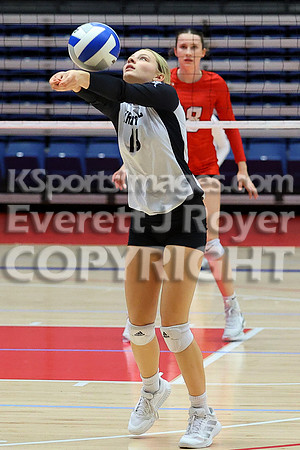 Hoisington vs Neodesha Pool Play at the 3A State Volleyball Tournament