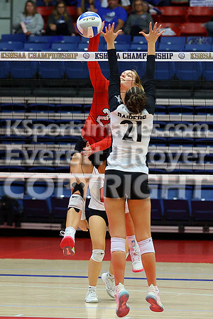Hoisington vs Neodesha Pool Play at the 3A State Volleyball Tournament