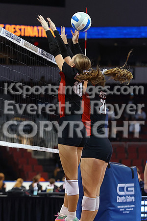 Little River vs Flinthills at the 1AD1 State Volleyball Tournament