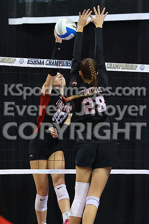 Little River vs Flinthills at the 1AD1 State Volleyball Tournament